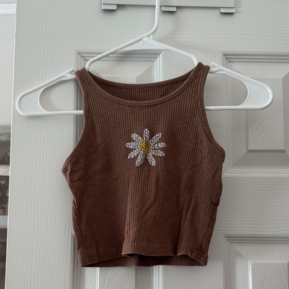 SHEIN Brown Ribbed Tank Top with Daisy Detail